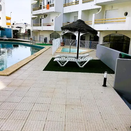 דירה 1 Bedroom Alfredo, Praceta Vitorino Nemesio, *