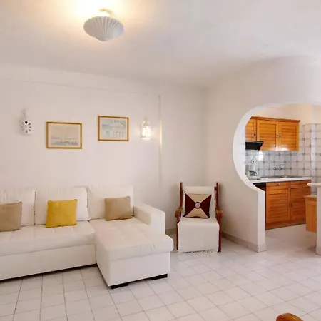 1 Bedroom Alfredo, Praceta Vitorino Nemesio, * 阿尔布费拉